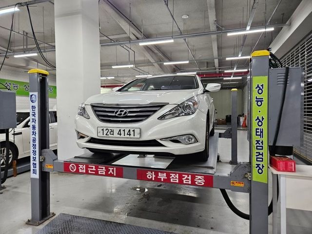 Hyundai Sonata 2013 — фото осмотра 1