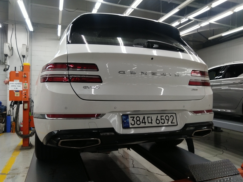 Genesis GV80 2023 — фото осмотра 2