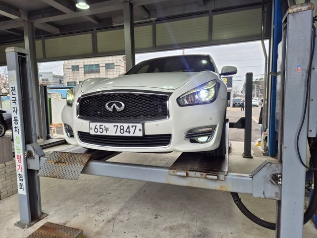 Infiniti Q70 2015 — фото осмотра 1