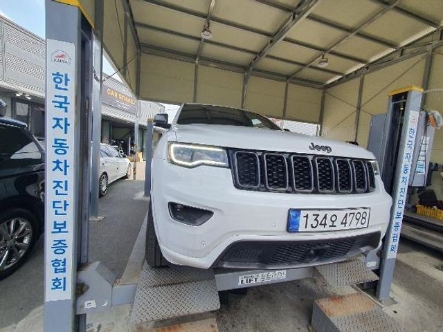 Jeep Cherokee 2021 — фото осмотра 1