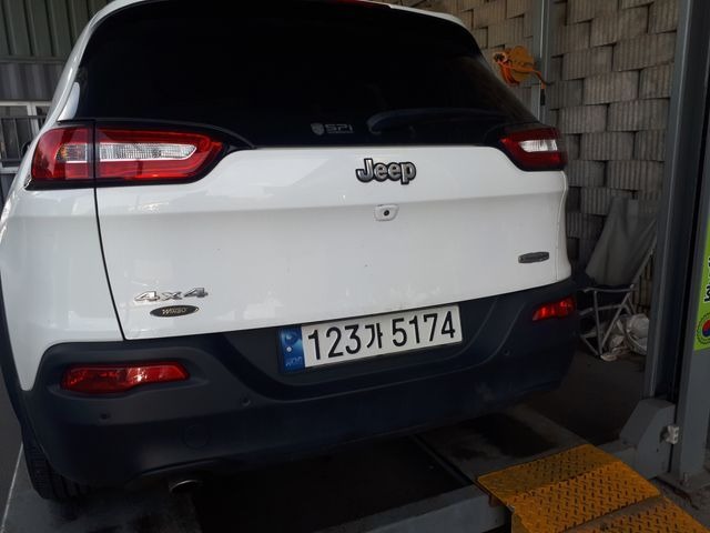 Jeep Cherokee 2018 — фото осмотра 2