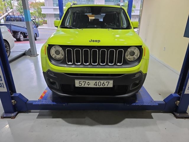 Jeep Renegade 2018 — фото осмотра 1