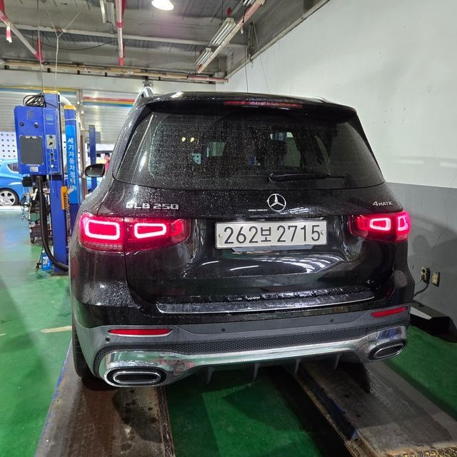 Mercedes-Benz GLB-Class 2020 — фото осмотра 2