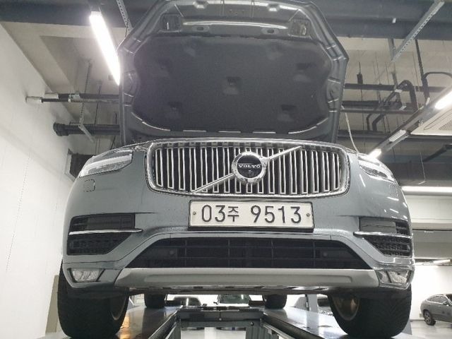 Volvo XC90 2018 — фото осмотра 1