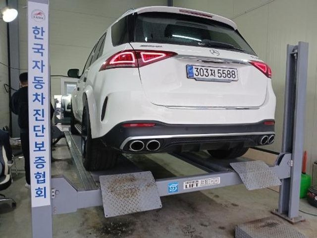 Mercedes-Benz GLE-Class 2023 — фото осмотра 2