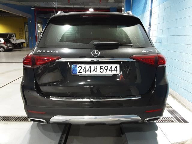 Mercedes-Benz GLE-Class 2021 — фото осмотра 2