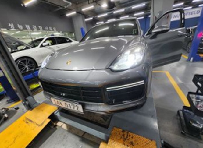 Porsche Cayenne 2016 — фото осмотра 1