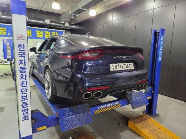 Kia Stinger 2019 — фото осмотра 2