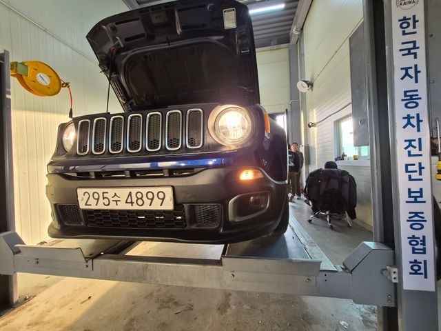 Jeep Renegade 2016 — фото осмотра 1