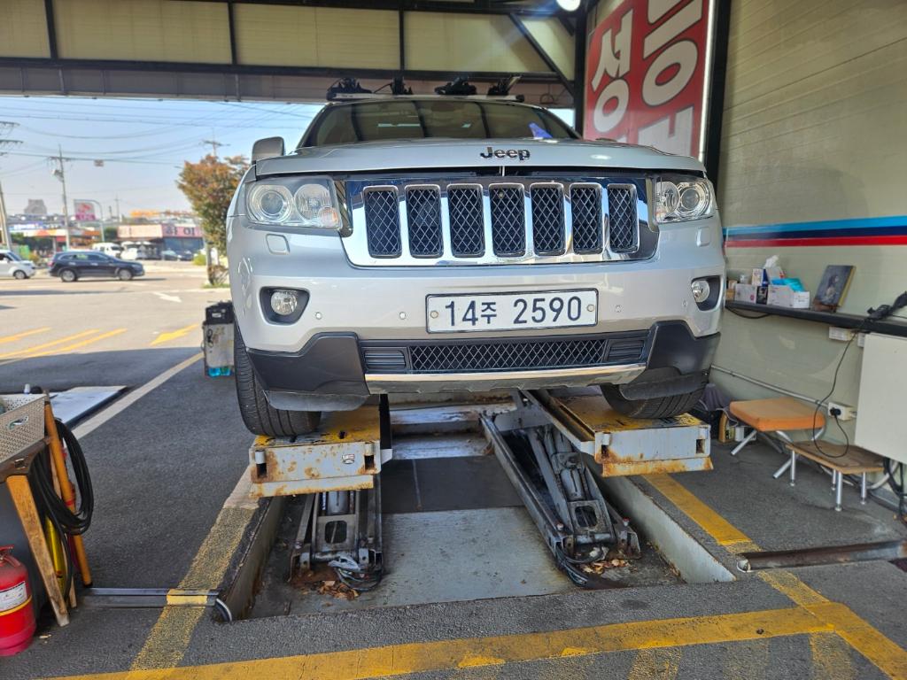 Jeep Cherokee 2013 — фото осмотра 1
