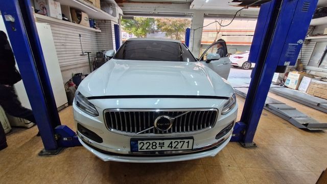 Volvo S90 2021 — фото осмотра 1