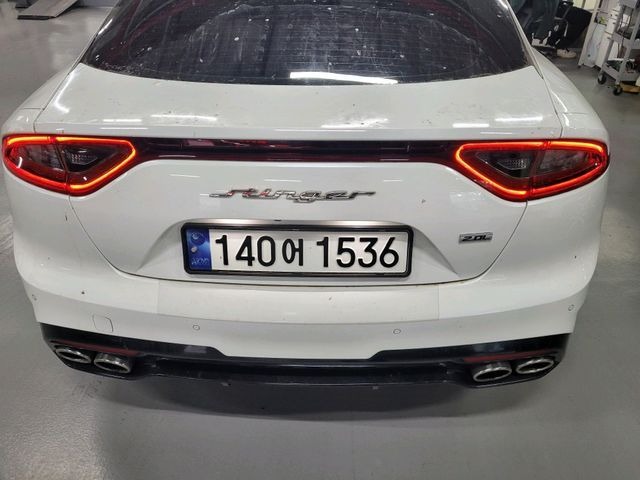 Kia Stinger 2019 — фото осмотра 2