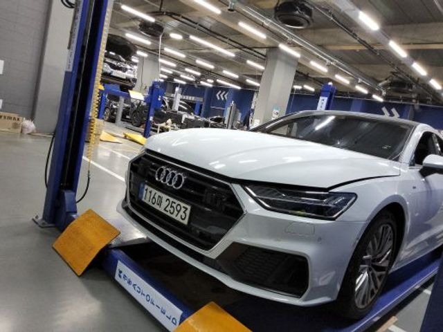 Audi A7 2021 — фото осмотра 1