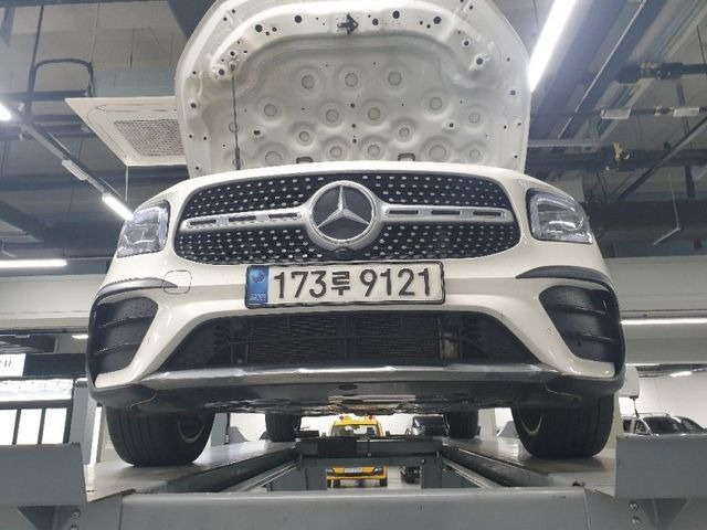 Mercedes-Benz GLB-Class 2021 — фото осмотра 1