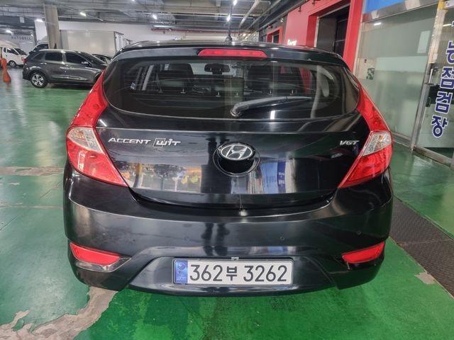 Hyundai Accent 2017 — фото осмотра 2