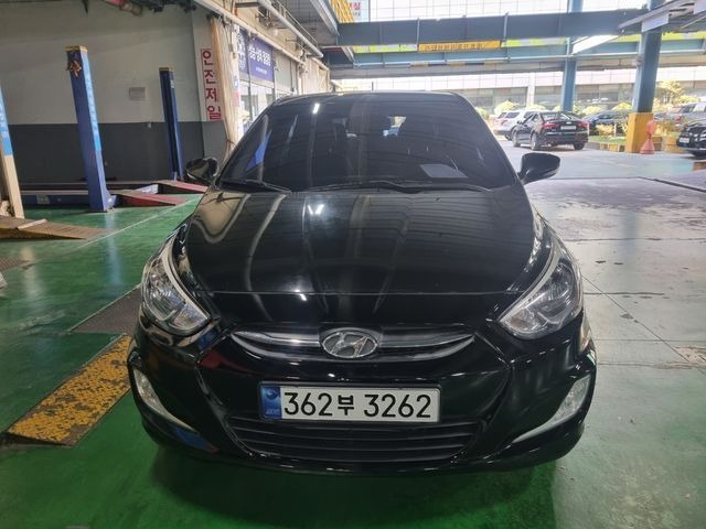 Hyundai Accent 2017 — фото осмотра 1