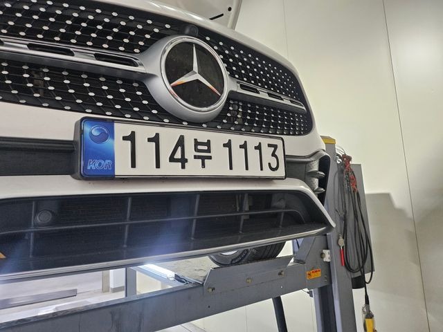 Mercedes-Benz GLA-Class 2023 — фото осмотра 1