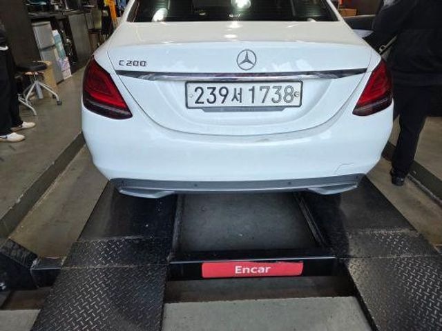 Mercedes-Benz C-Class 2020 — фото осмотра 2
