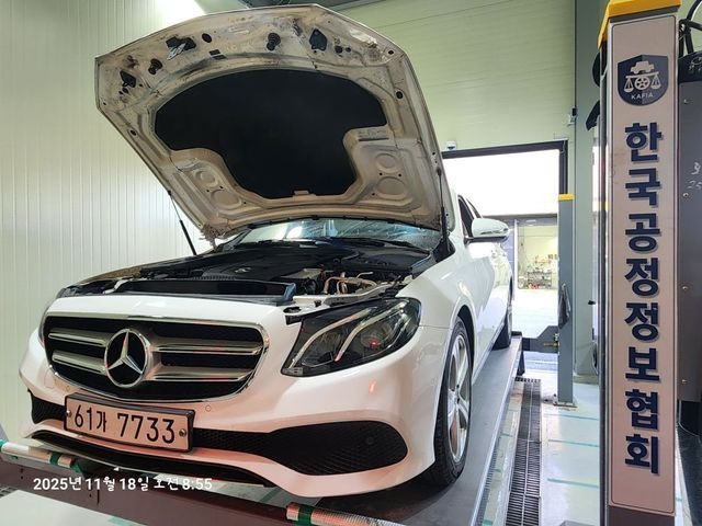 Mercedes-Benz E-Class 2018 — фото осмотра 1
