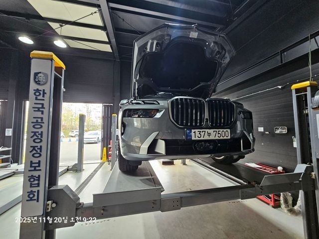 BMW X7 2023 — фото осмотра 1