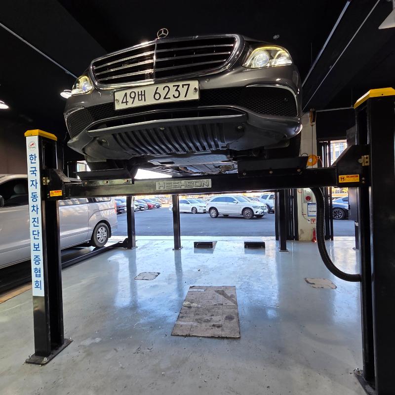 Mercedes-Benz E-Class 2018 — фото осмотра 1