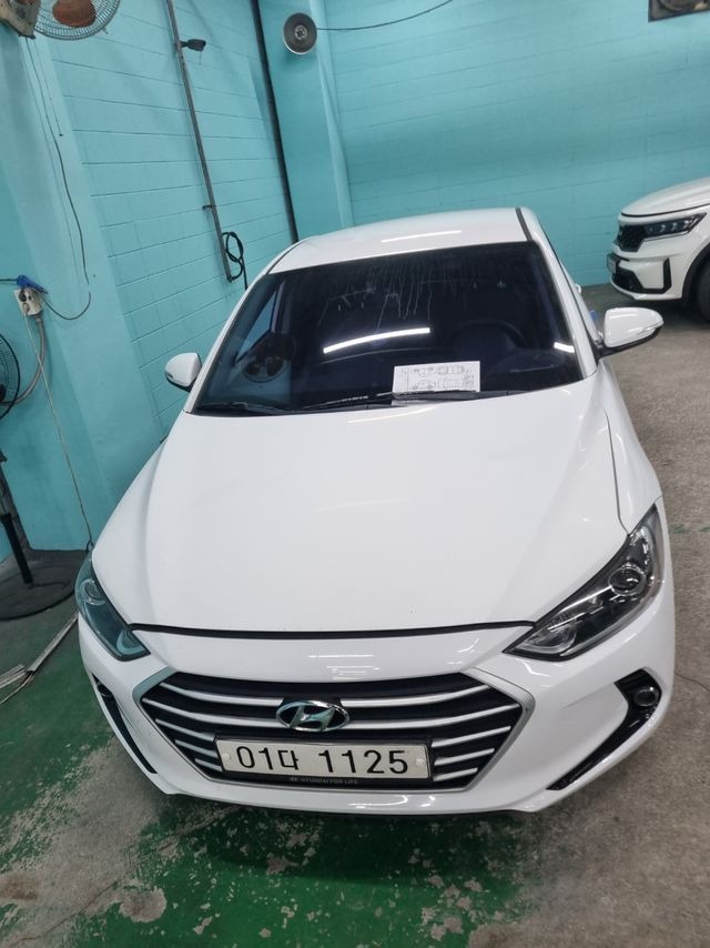 Hyundai AVANTE 2018 — фото осмотра 1