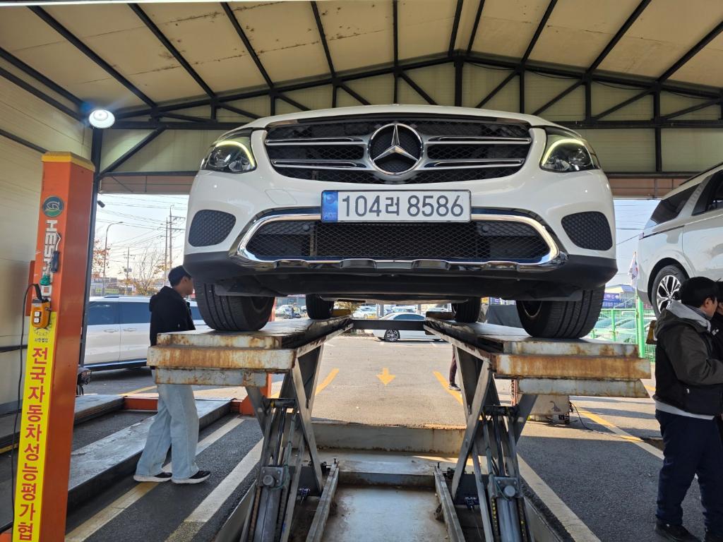 Mercedes-Benz GLC-Class 2016 — фото осмотра 1