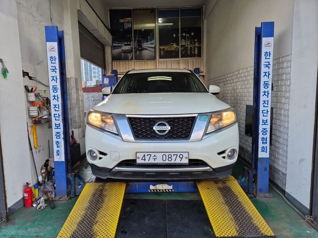 Nissan Pathfinder 2016 — фото осмотра 1