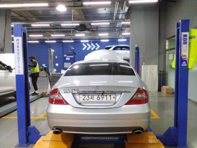 Mercedes-Benz CLS-Class 2010 — фото осмотра 2