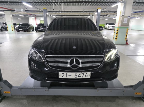 Mercedes-Benz E-Class 2017 — фото осмотра 1
