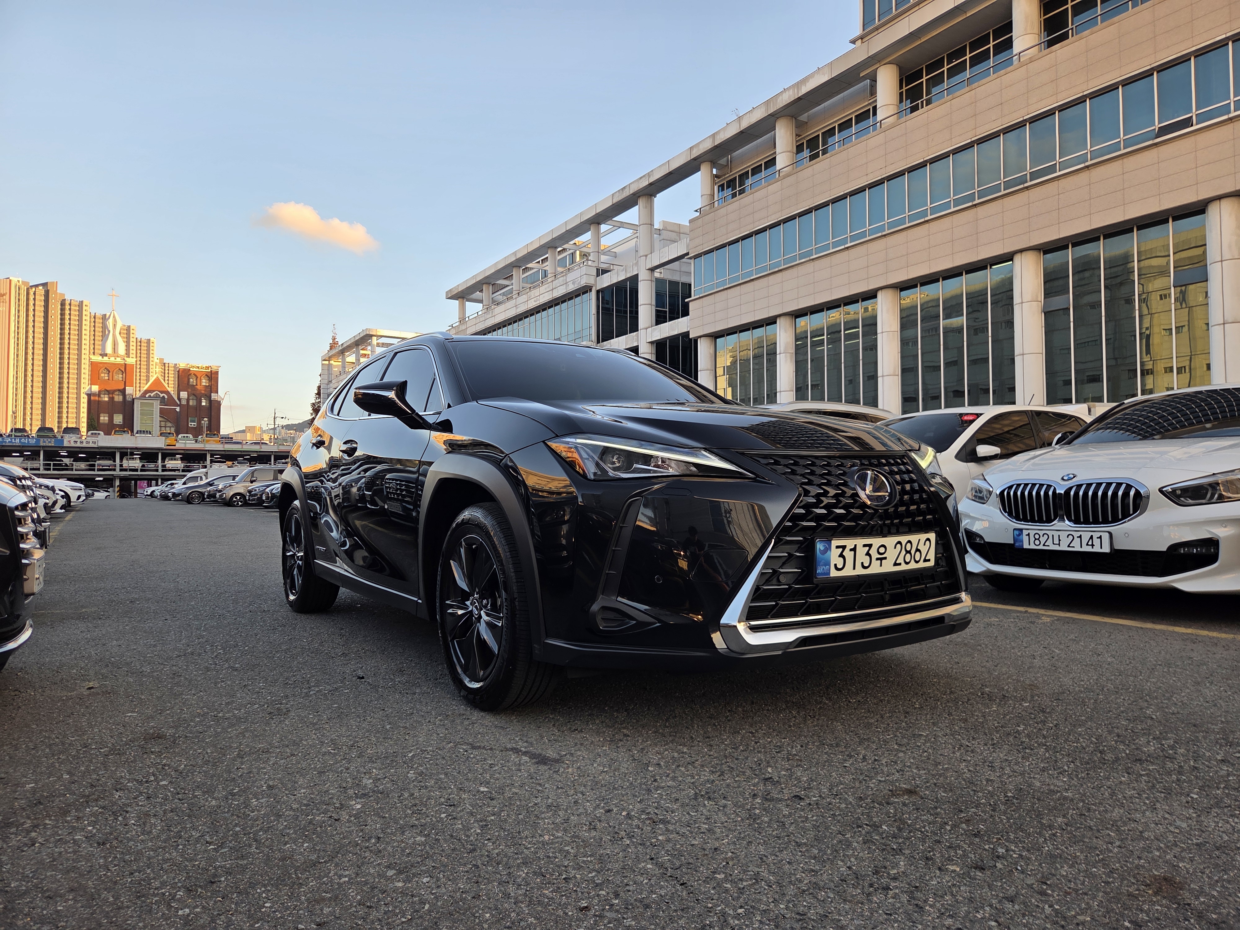 Lexus UX 2021 — фото осмотра 1