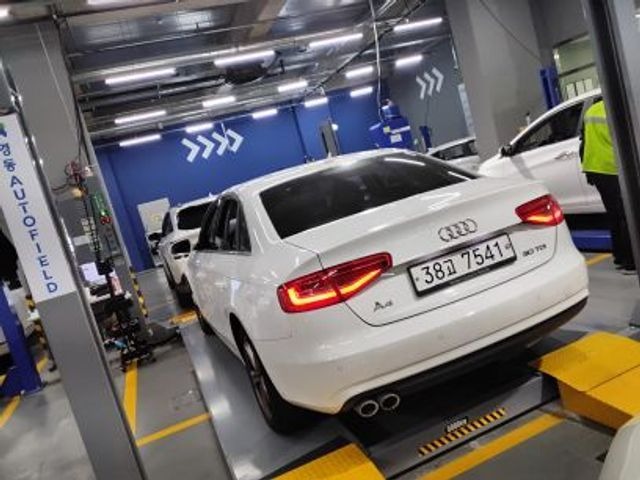 Audi A4 2015 — фото осмотра 2