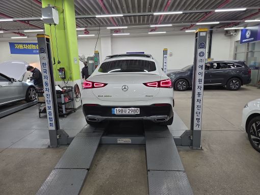 Mercedes-Benz GLE-Class 2023 — фото осмотра 2