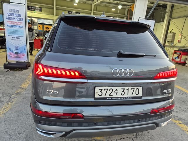 Audi Q7 2021 — фото осмотра 2