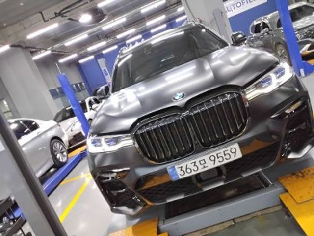 BMW X7 2022 — фото осмотра 1