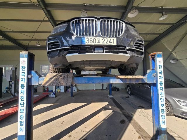 BMW X5 2022 — фото осмотра 1