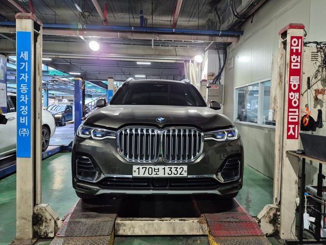 BMW X7 2021 — фото осмотра 1