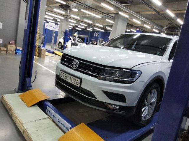 Volkswagen Tiguan 2020 — фото осмотра 1