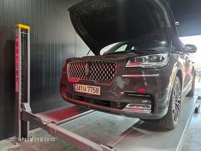 Lincoln Aviator 2021 — фото осмотра 1