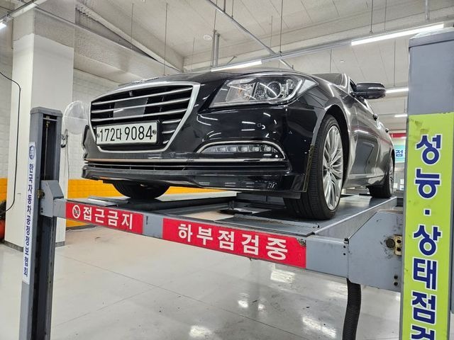 Hyundai Genesis 2016 — фото осмотра 1