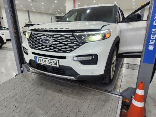Ford Explorer 2021 — фото осмотра 1