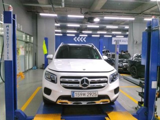 Mercedes-Benz GLB-Class 2021 — фото осмотра 1