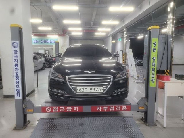 Hyundai Genesis 2015 — фото осмотра 1