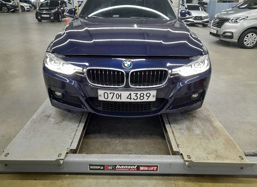 BMW 3-Series 2018 — фото осмотра 1