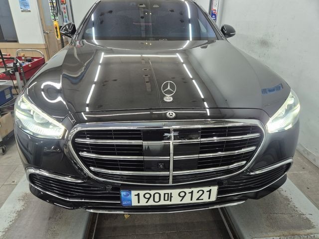 Mercedes-Benz S-Class 2023 — фото осмотра 1
