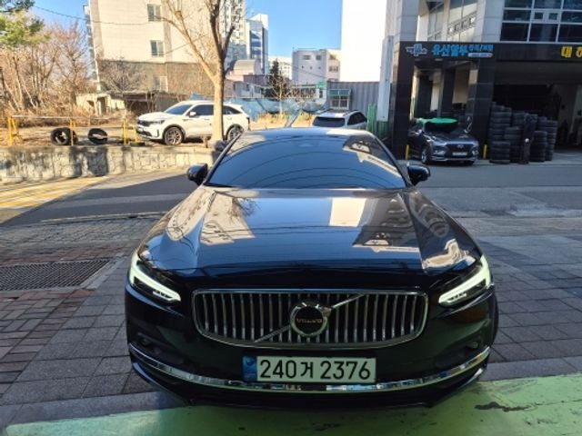 Volvo S90 2023 — фото осмотра 1