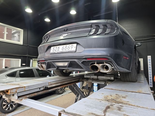Ford Mustang 2019 — фото осмотра 2