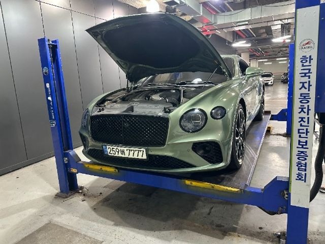 Bentley Continental 2019 — фото осмотра 1