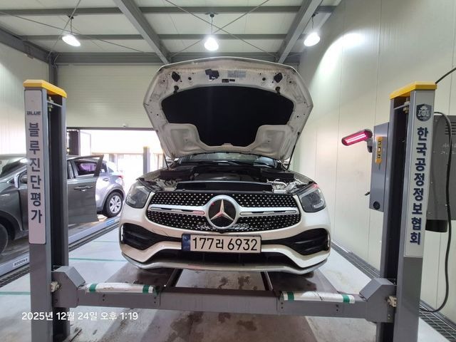 Mercedes-Benz GLC-Class 2023 — фото осмотра 1
