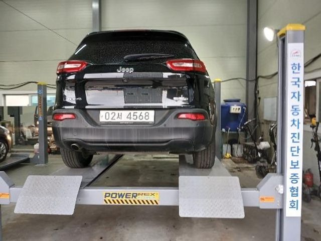 Jeep Cherokee 2017 — фото осмотра 2